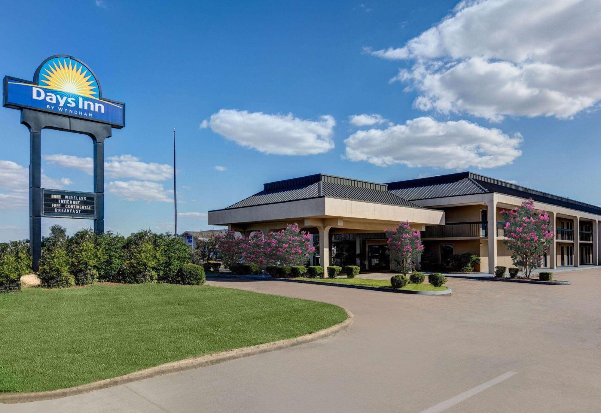 Days Inn By Wyndham Greenville Ms Exterior foto